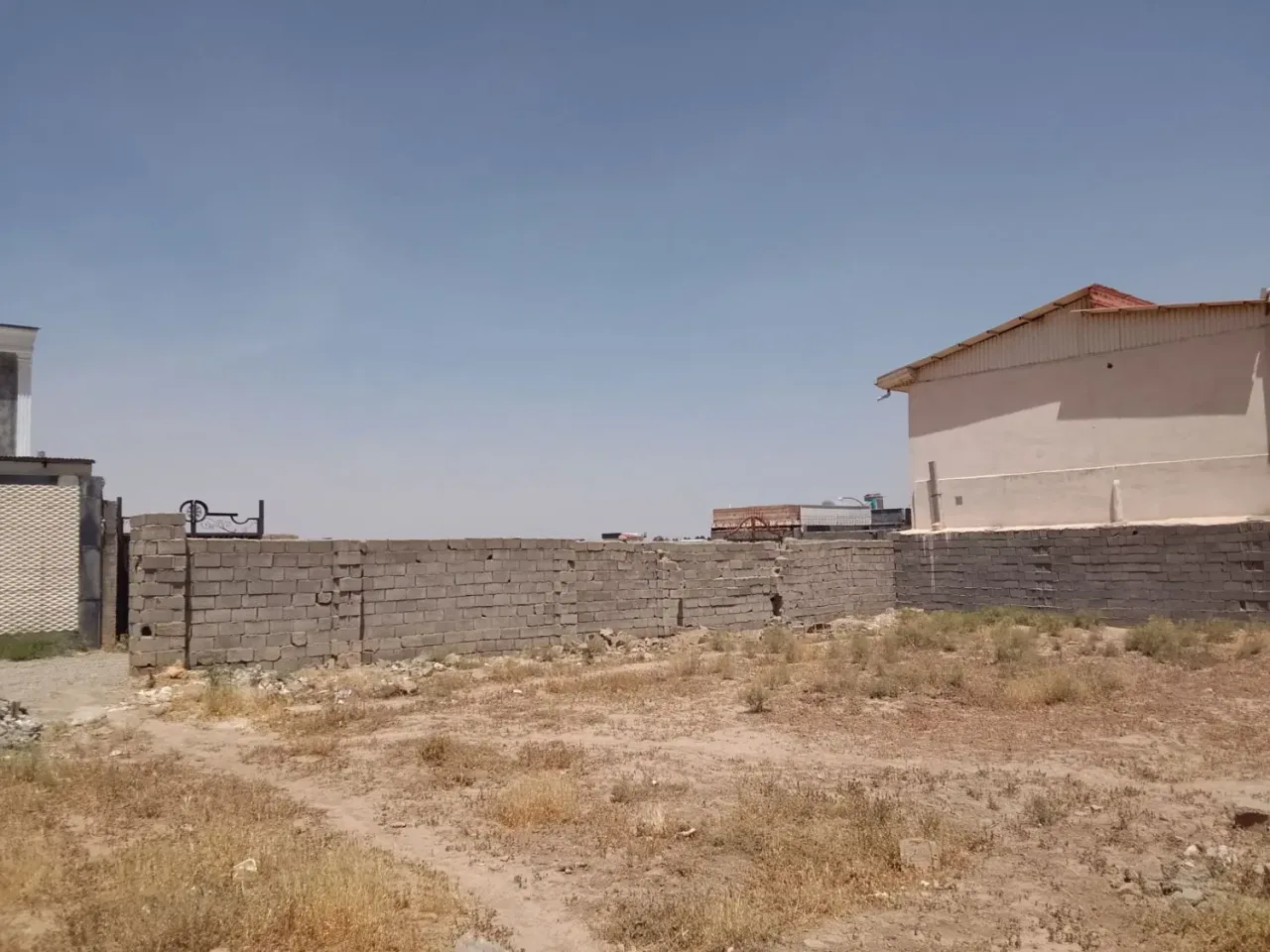 زمین ۲۰۰ متری با بر ۱۱ متر در زعفرانیه سهیلیه