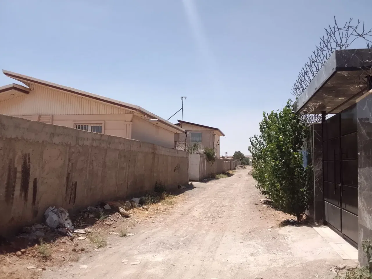 زمین ۲۰۰ متری با بر ۱۱ متر در زعفرانیه سهیلیه