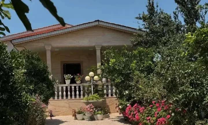 ویلای ۷۵ متری یک‌خوابه با زمین ۱۰۰۰ متری در کردان
