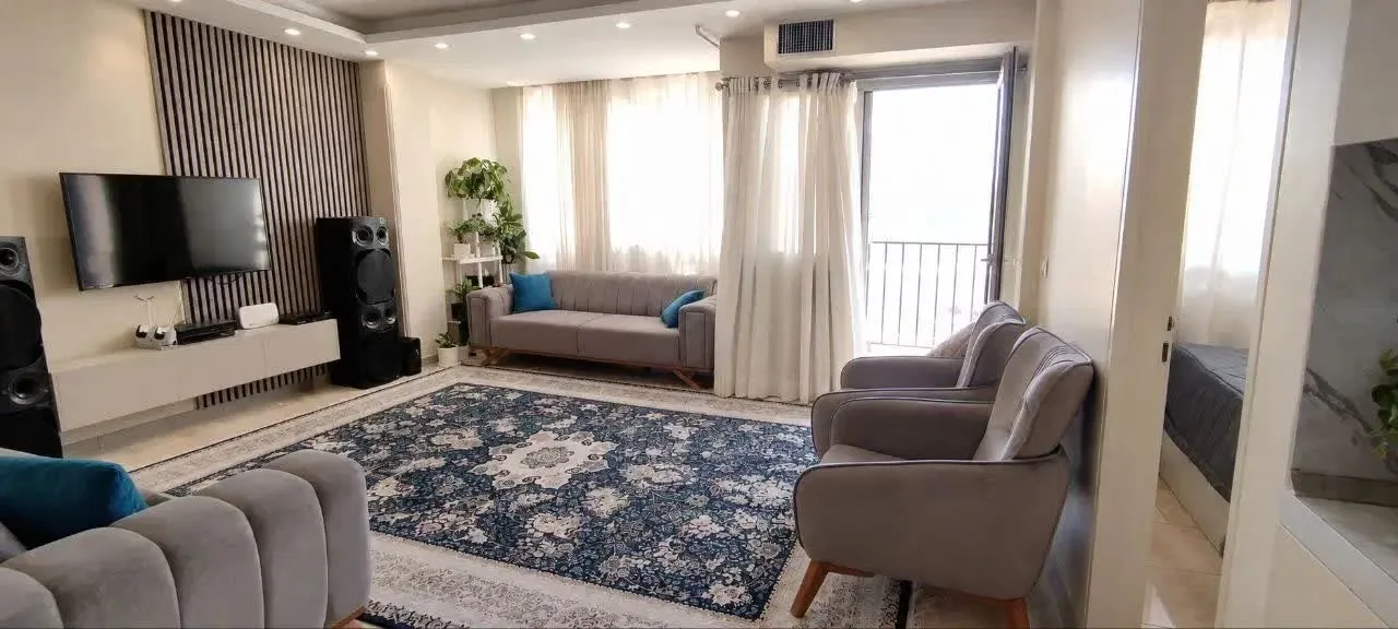 ۷۵ متر دوخوابه با آسانسور و پارکینگ در گلشهر
