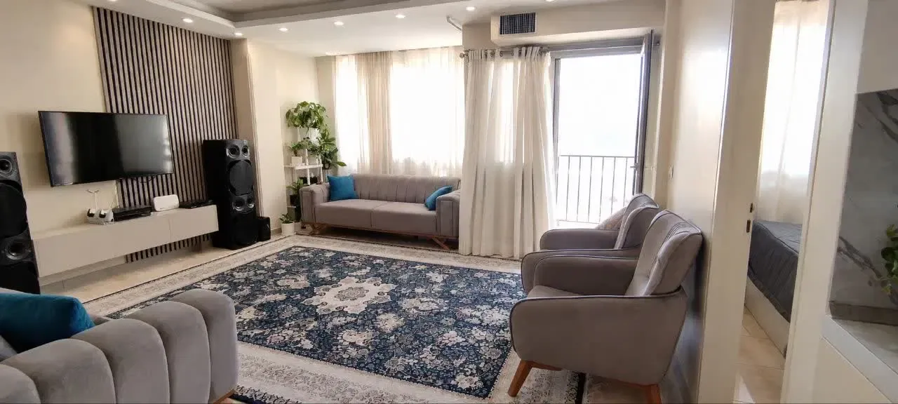 ۷۵ متر دوخوابه با آسانسور و پارکینگ در گلشهر
