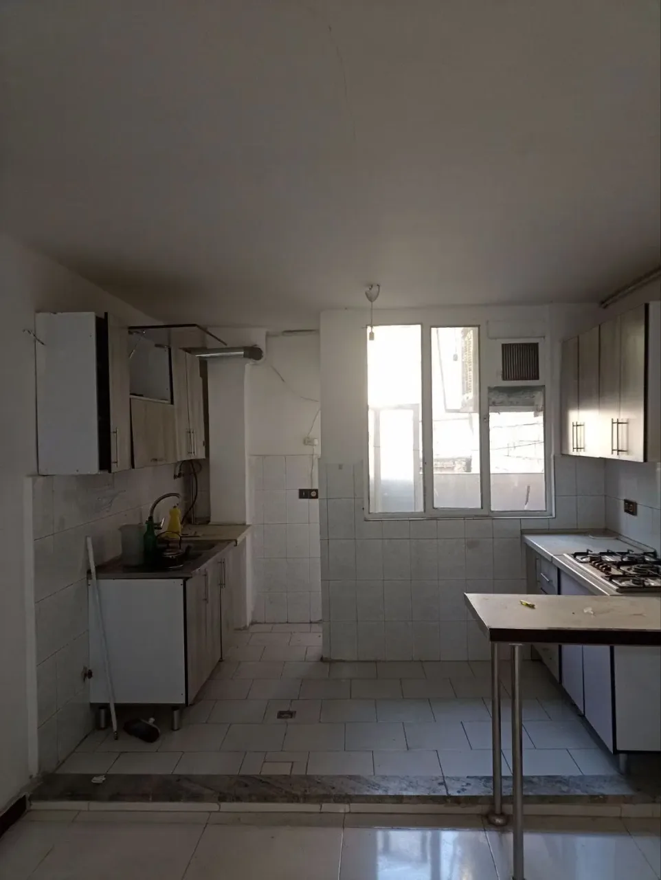 اجاره آپارتمان ۶۰ متری یک‌خوابه در حیدرآباد