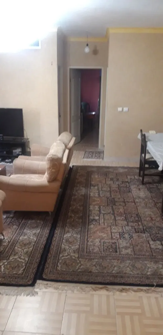 آپارتمان ۷۵ متری دوخوابه شهرک ابریشم