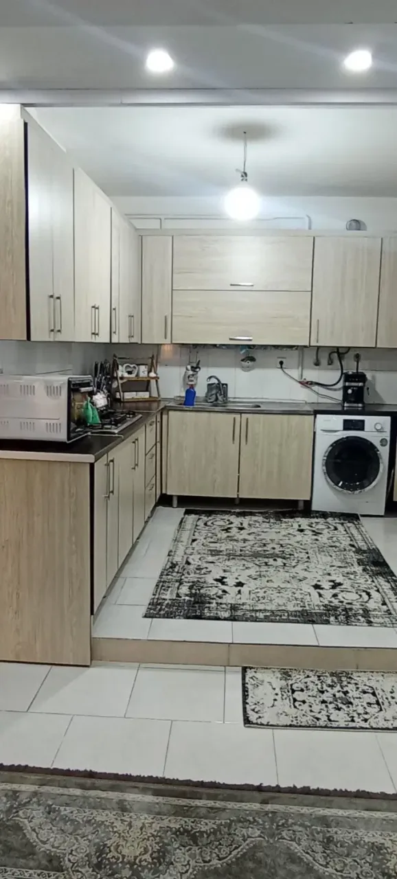 آپارتمان ۹۰ متری دوخوابه خرمدشت با آسانسور