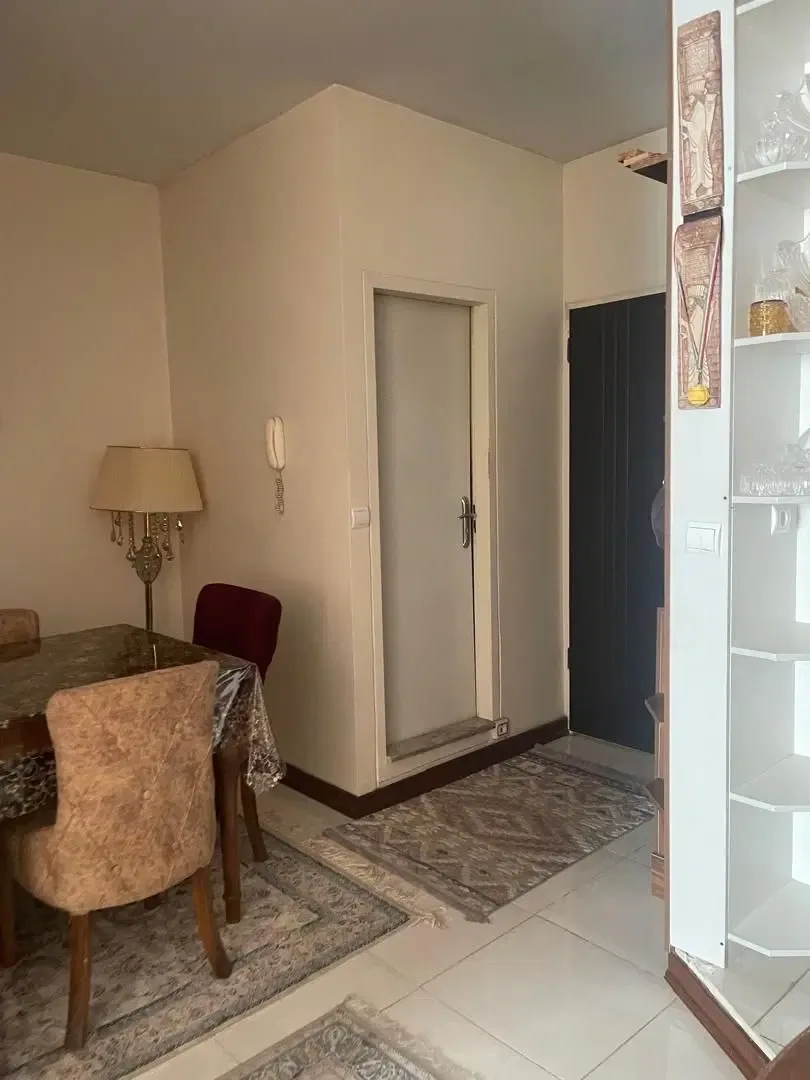 اجاره ۷۰ متری یک‌خوابه با پارکینگ در شاهین‌ویلا