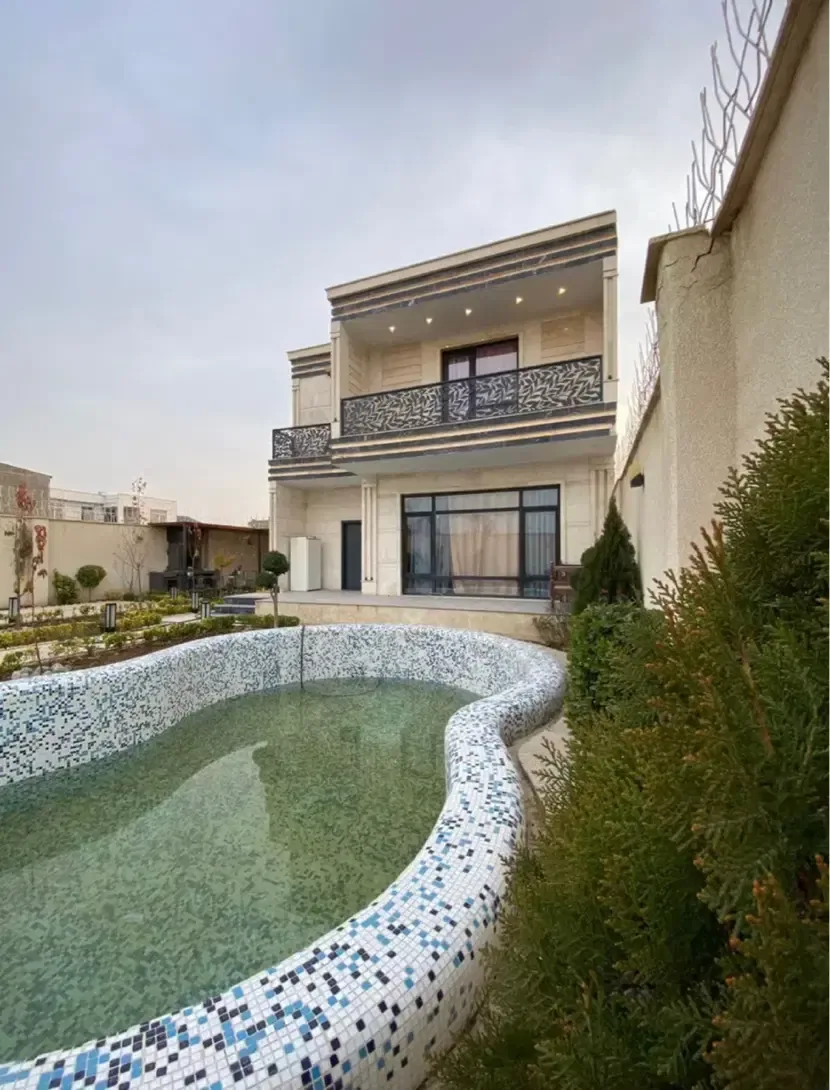 ویلای ۴۳۰ متری دوبلکس دوخوابه در کردان سهیلیه