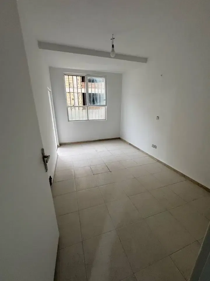 اجاره آپارتمان ۹۰ متری دوخوابه در گوهردشت