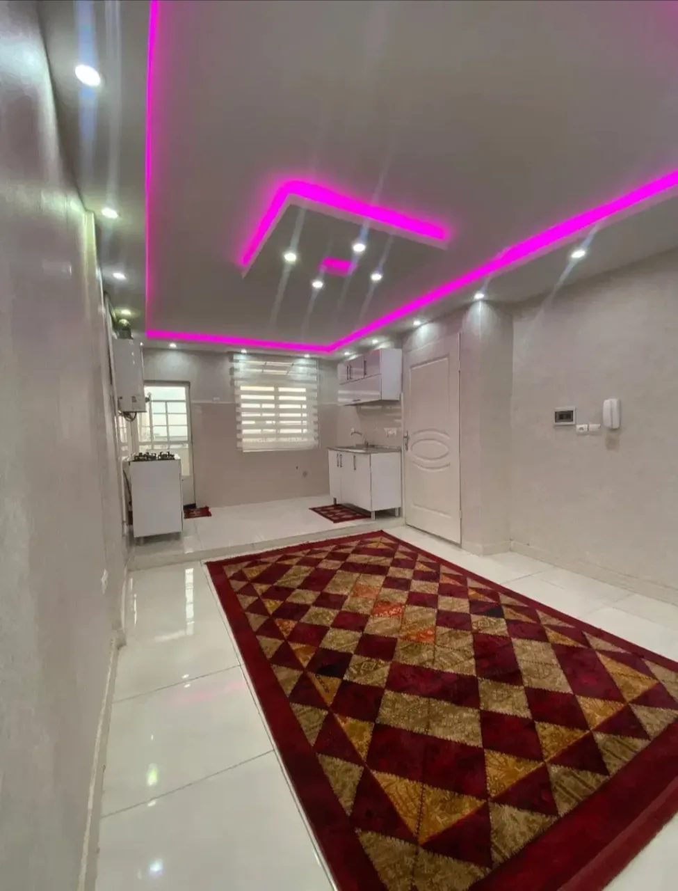 اجاره آپارتمان ۵۵ متری یک‌خوابه در حیدرآباد