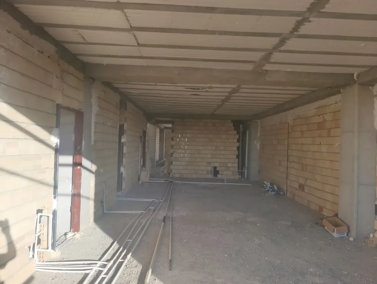 آپارتمان ۱۵۰ متری ۳ خوابه با پارکینگ در خرمدشت