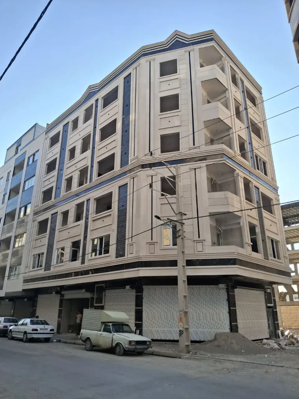 آپارتمان ۷۰ متری یک‌خوابه نوساز در خرمدشت