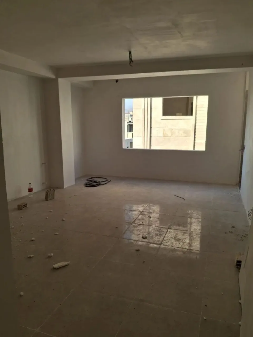 آپارتمان ۷۰ متری یک‌خوابه نوساز در خرمدشت