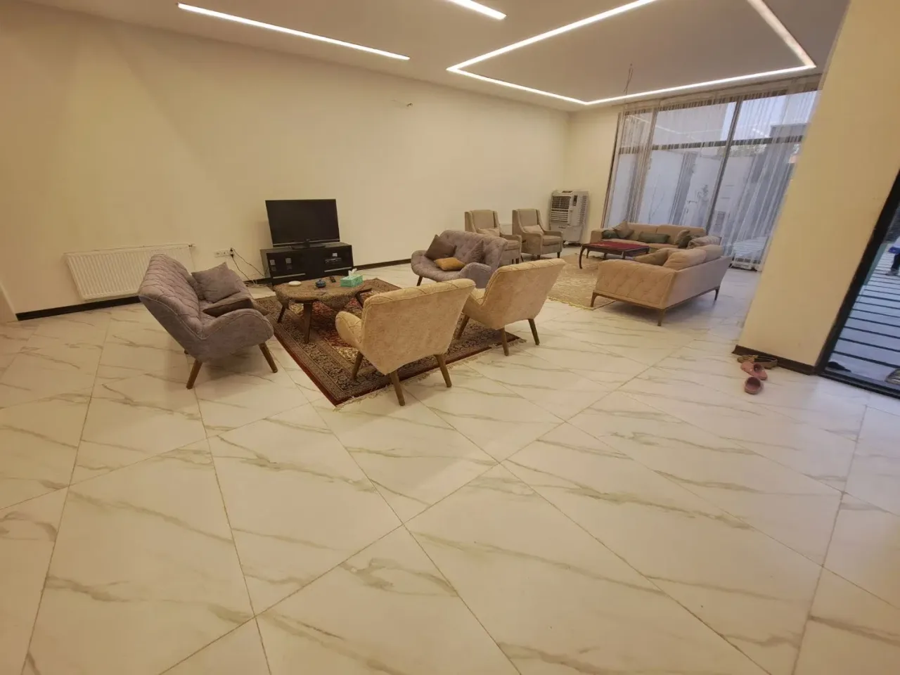 ویلای ۱۴۰ متری دوخوابه با استخر در سهیلیه
