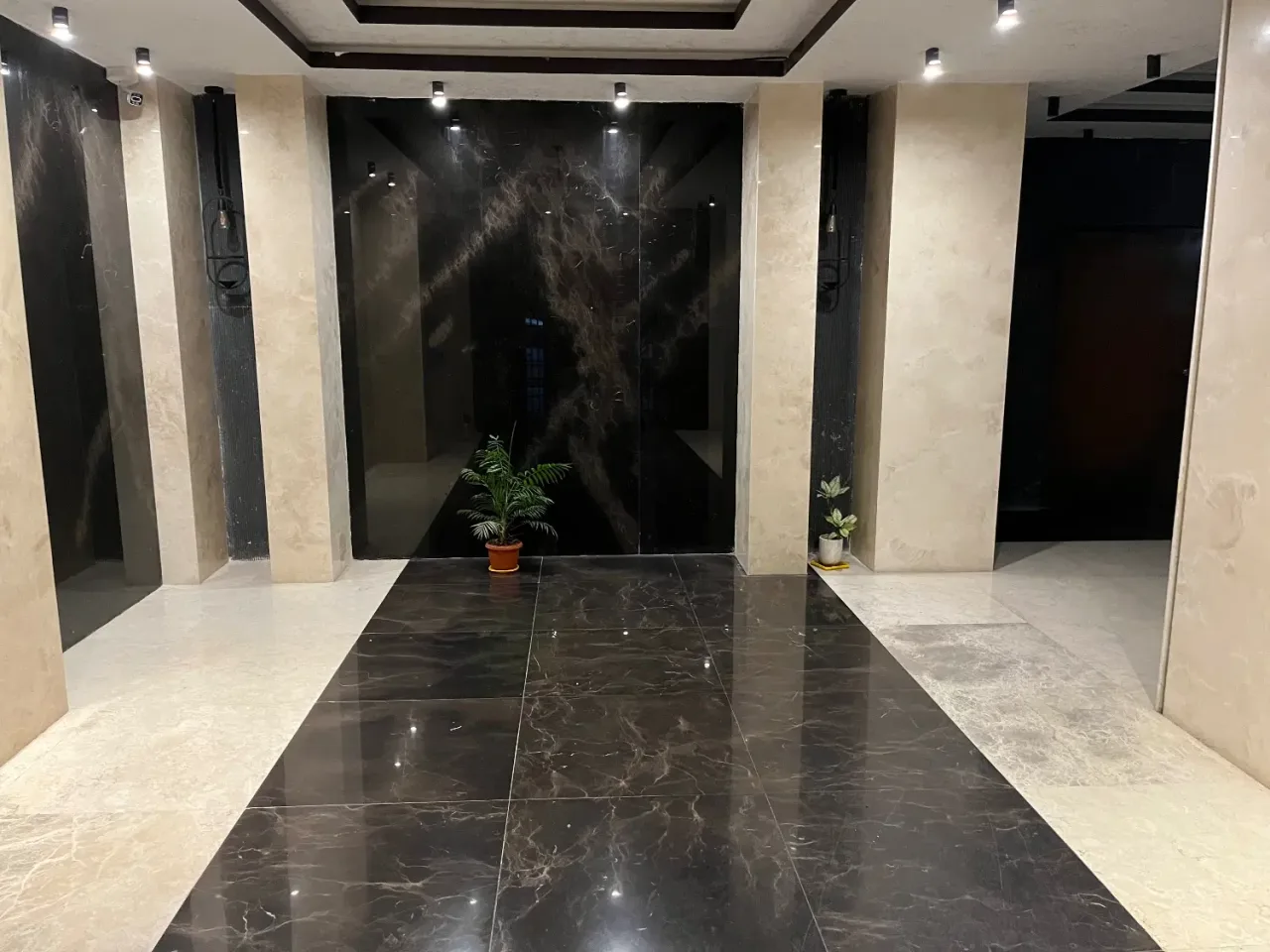 آپارتمان ۱۳۳ متری ۳خوابه نوساز در گلشهر