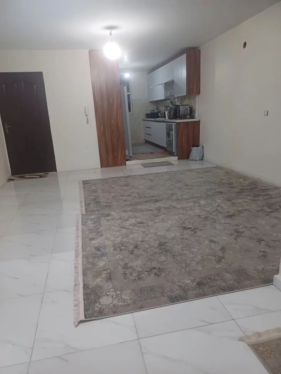اجاره آپارتمان ۹۰ متری دوخوابه در حیدرآباد