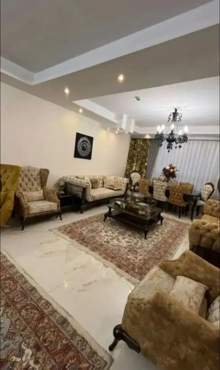 اجاره آپارتمان ۱۱۰ متری دوخوابه در کوی زنبق