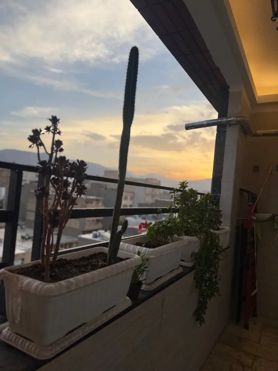 اجاره آپارتمان ۱۰۰ متری دوخوابه نوساز در گلشهر