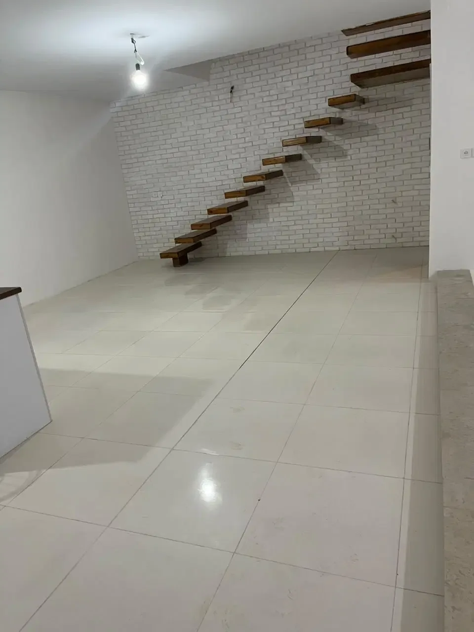ویلای دوبلکس ۱۴۰ متری دوخوابه در سهیلیه زعفرانیه