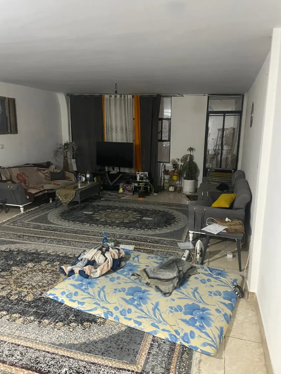 ۱۰۰ متر آپارتمان دوخوابه با پارکینگ در گلشهر