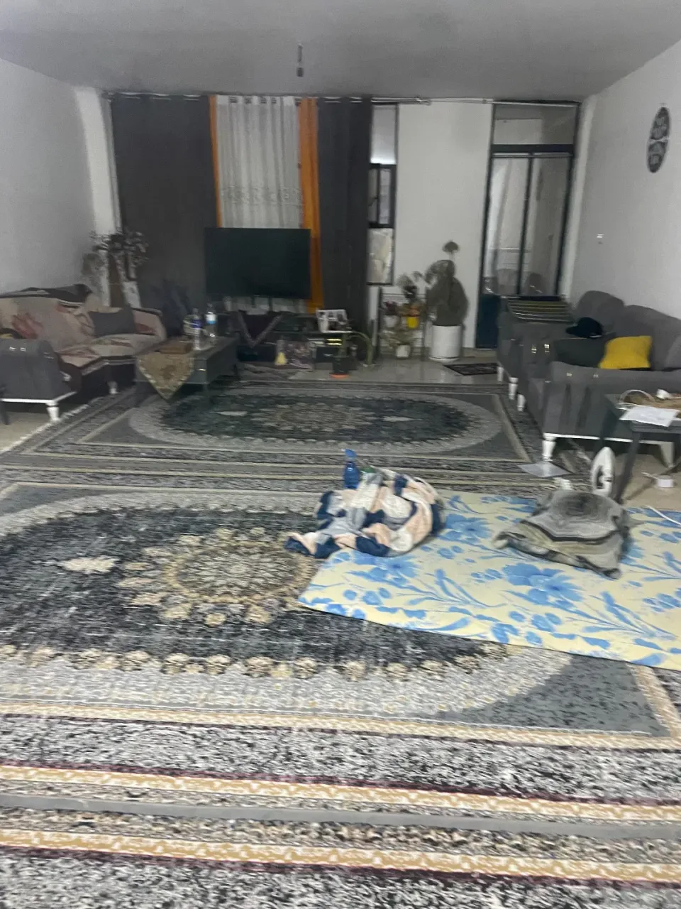 ۱۰۰ متر آپارتمان دوخوابه با پارکینگ در گلشهر