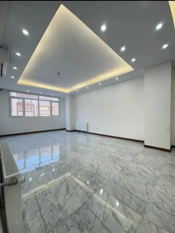 آپارتمان ۹۵ متری دوخواب با پارکینگ در گلشهر