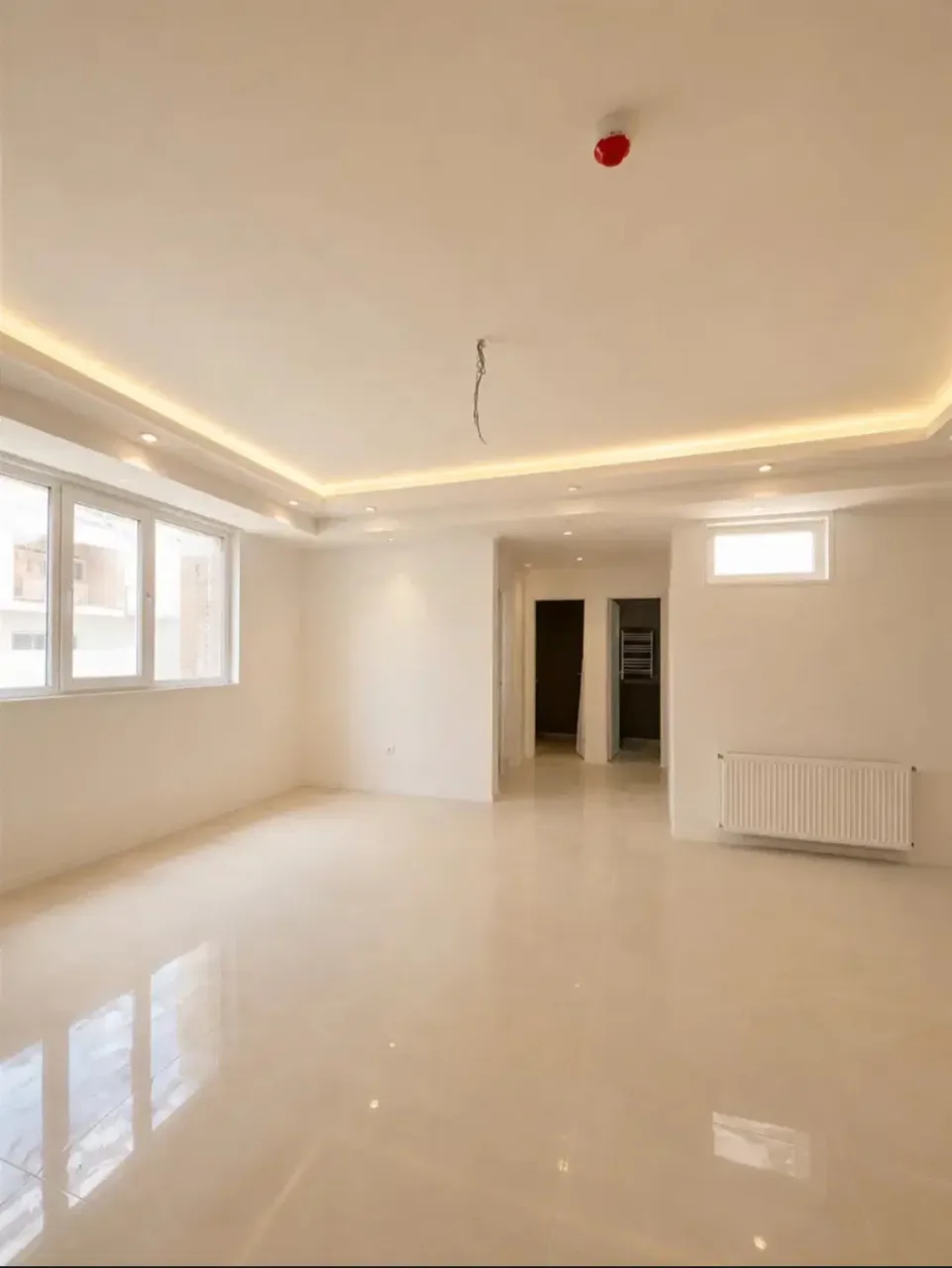۹۵ متر آپارتمان ۲ خوابه نوساز در بهار غربی