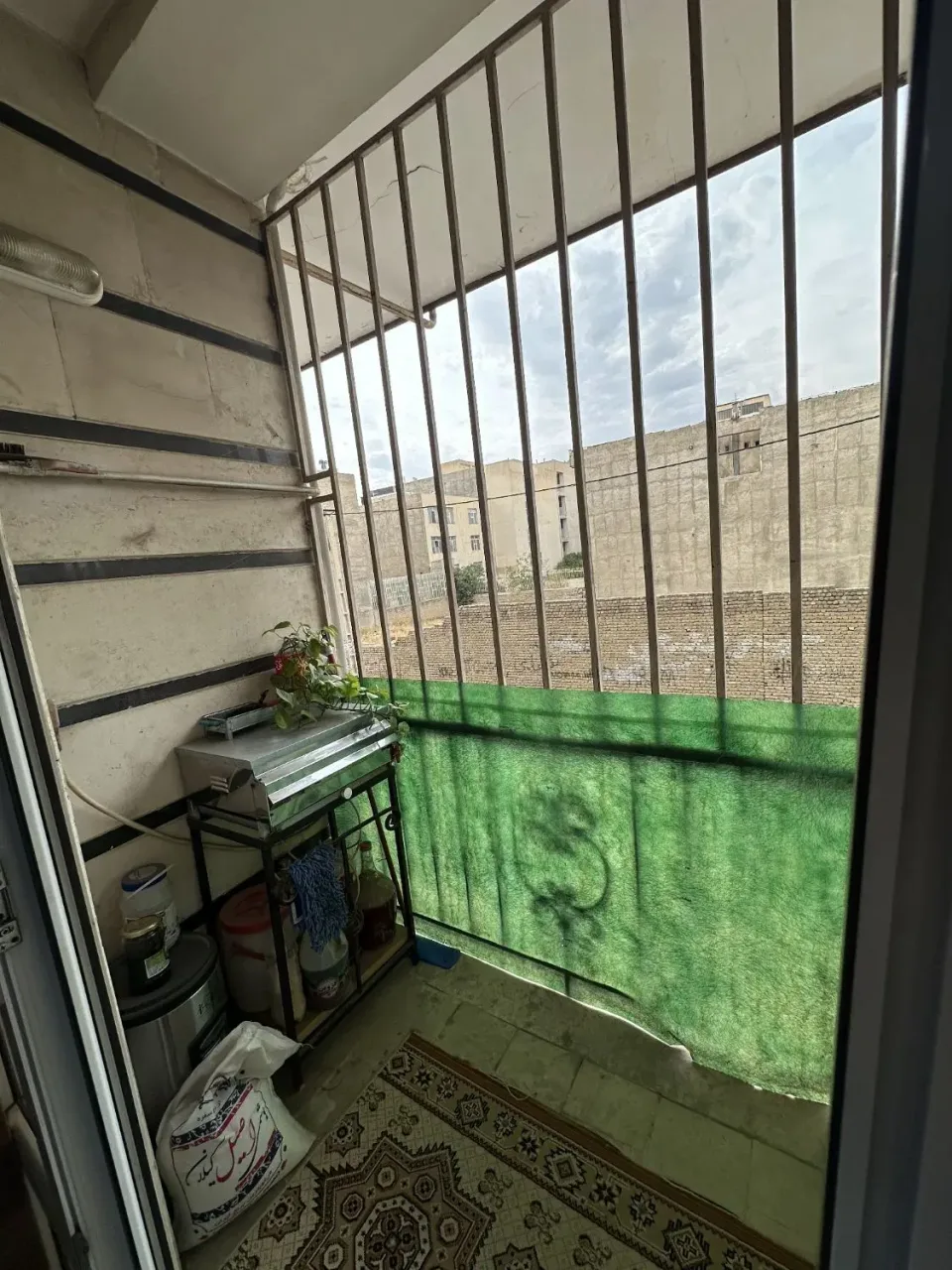 ۹۰ متری دوخوابه با سند آماده در گلشهر