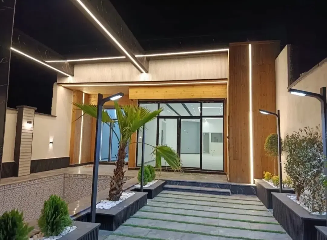 ویلای ۱۵۰ متری دوخوابه با استخر روباز در سهیلیه