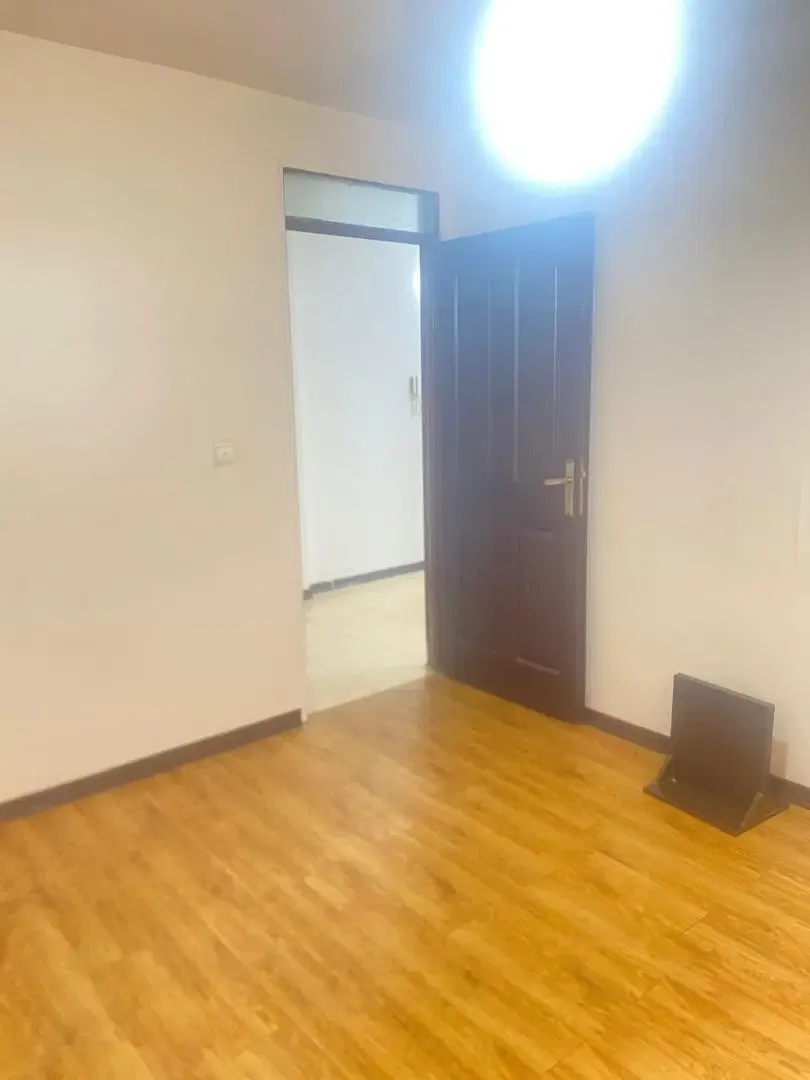 اجاره آپارتمان ۸۰ متری دوخواب گلشهر