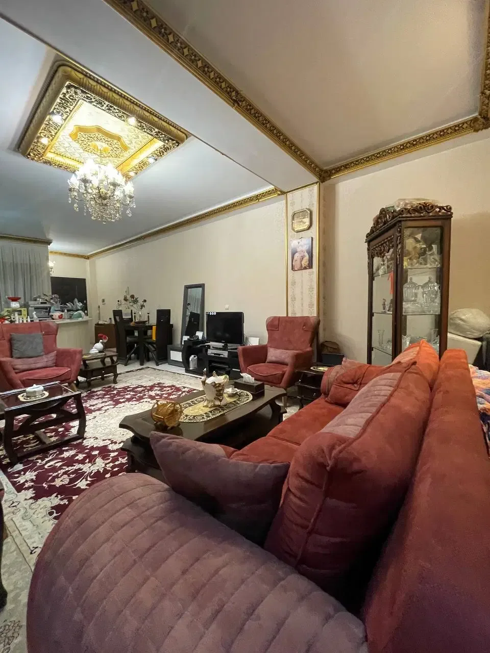 اجاره آپارتمان ۸۵ متری یک‌خوابه در گلشهر