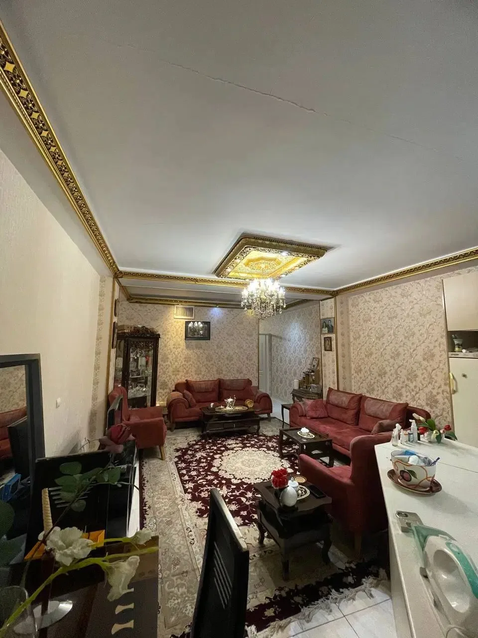اجاره آپارتمان ۸۵ متری یک‌خوابه در گلشهر