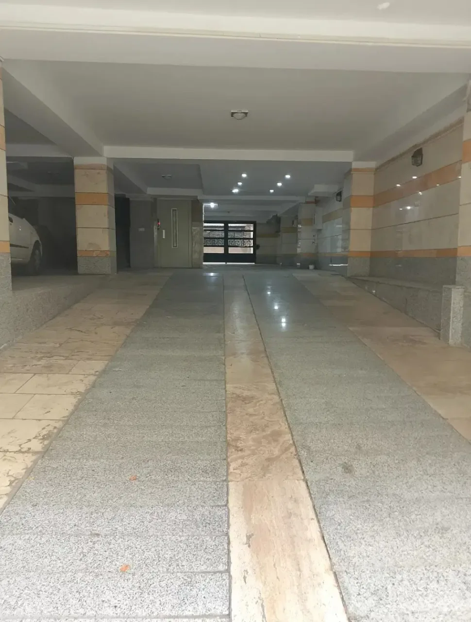 اجاره آپارتمان ۱۳۵ متری ۳ خوابه در گلشهر