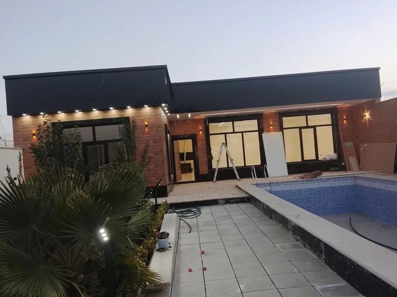 ویلای ۱۵۰ متری دوخوابه با استخر در سهیلیه