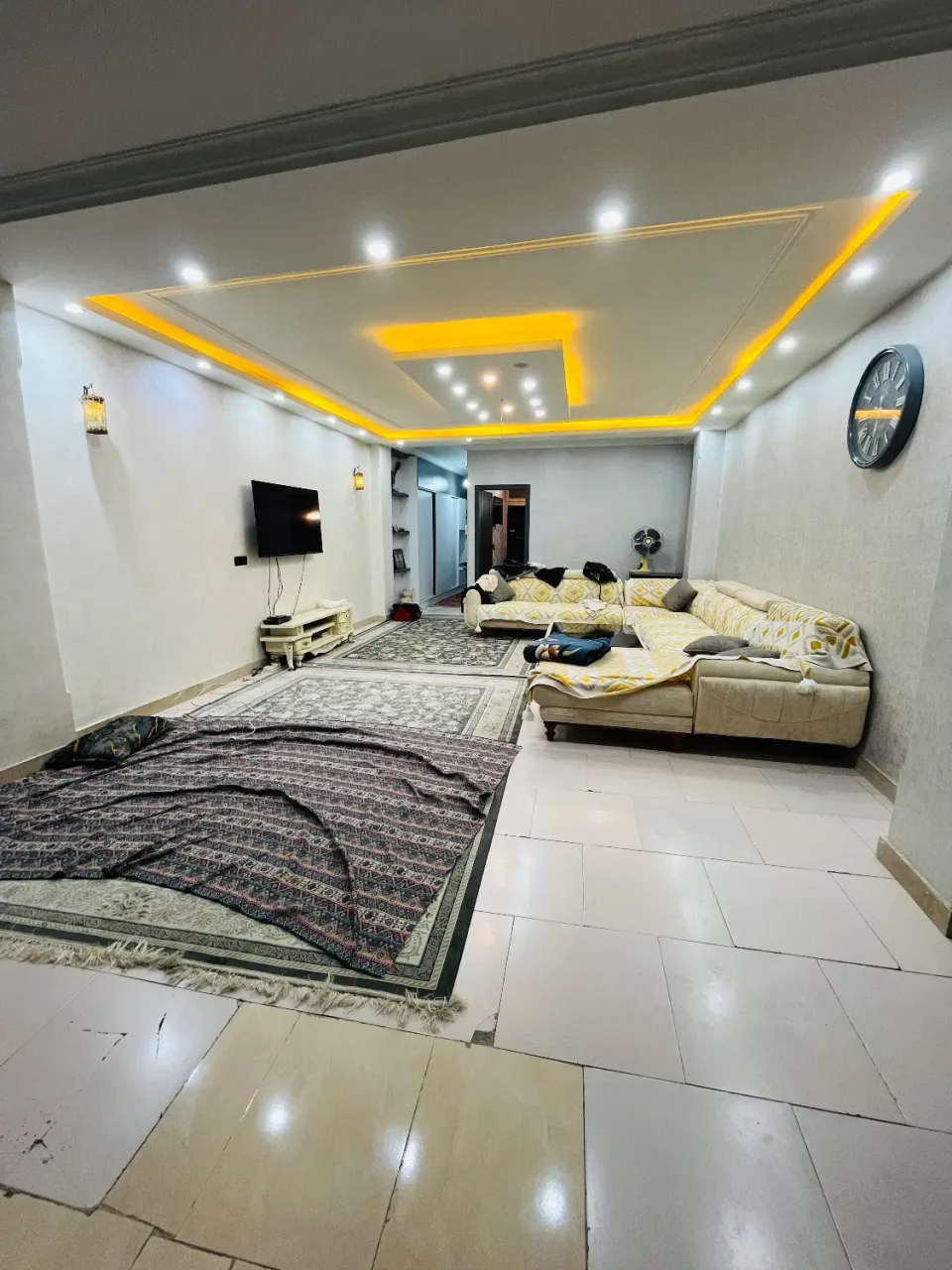 آپارتمان ۱۱۰ متری دوخوابه با آسانسور در خرمدشت