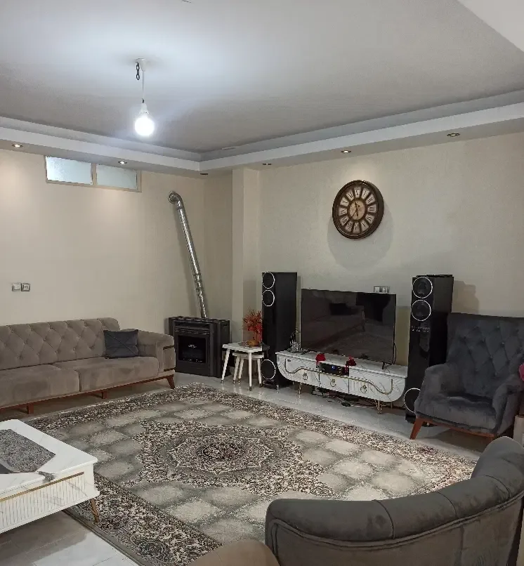 ۷۰ متر، یک‌خوابه بازسازی‌شده در خرمدشت