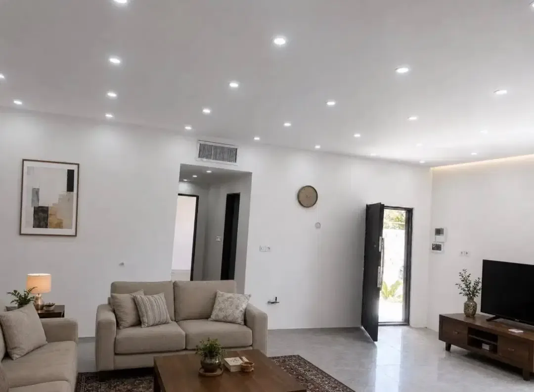 ویلای ۱۰۴ متری دوخوابه نوساز در زعفرانیه سهیلیه