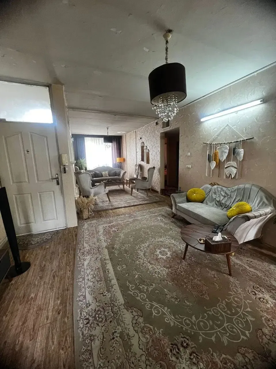 اجاره آپارتمان ۹۰ متری دوخوابه در دولت‌آباد