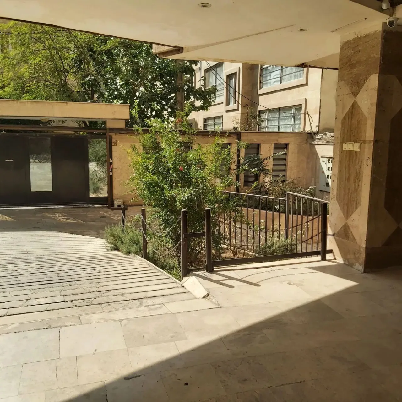 آپارتمان ۷۵ متری دوخوابه تک‌برگ در گلشهر