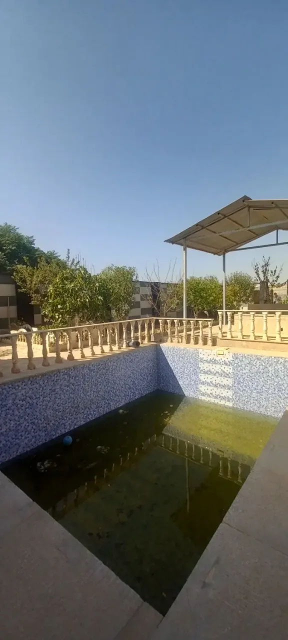 ویلای ۹۰ متری یک‌خوابه با زمین ۴۰۰ متری در کردان سهیلیه زعفر