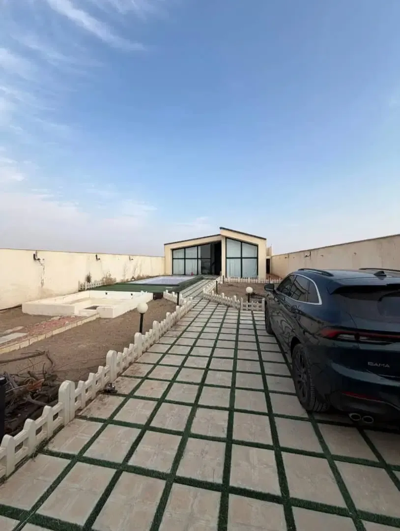 ویلای ۱۲۰ متری دوخوابه با استخر در کردان