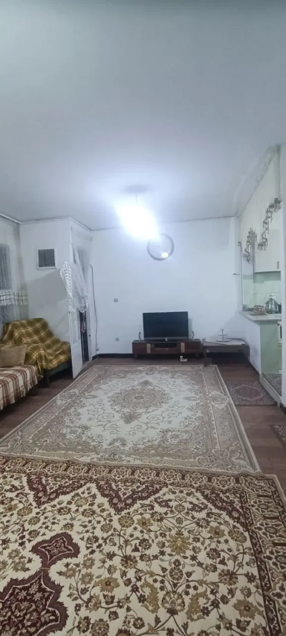 ۷۲ متر یک‌خوابه تک‌واحدی در خرمدشت