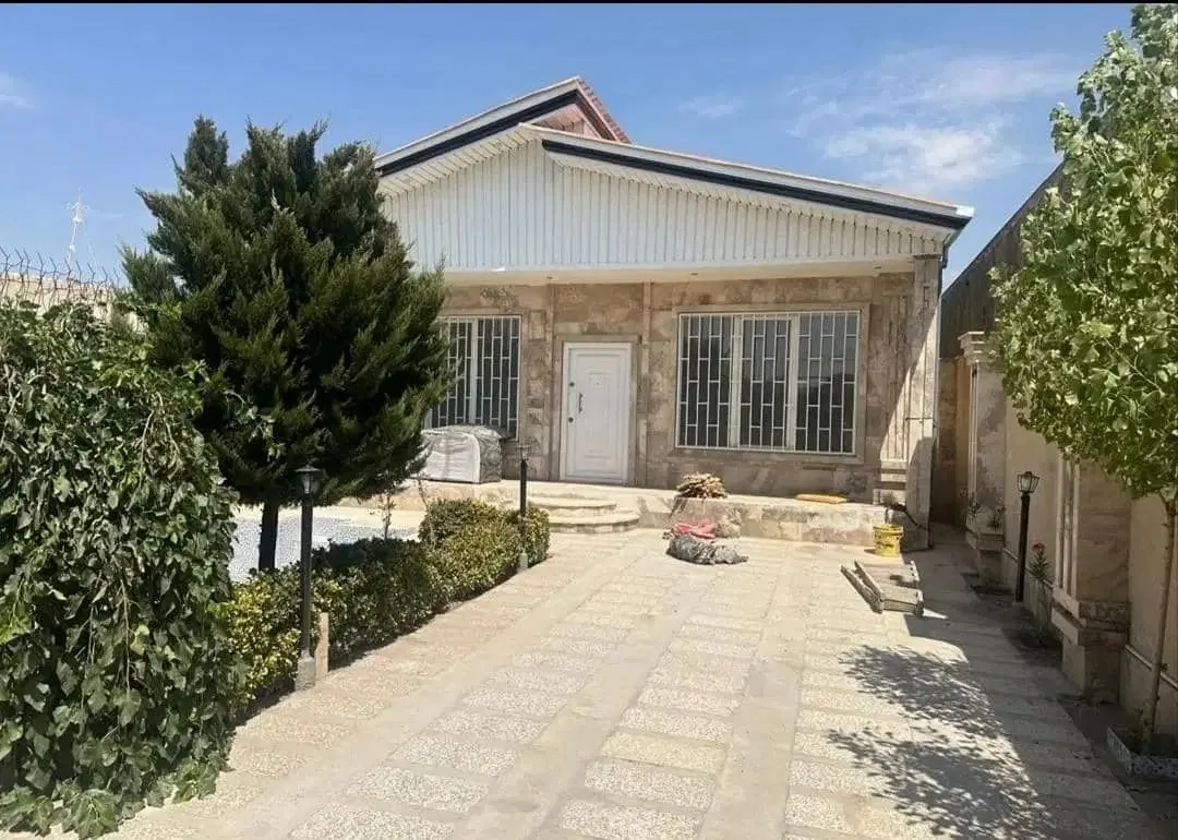 ویلای باغی ۲۵۰ متری دوخوابه با استخر در زعفرانیه سهیلیه