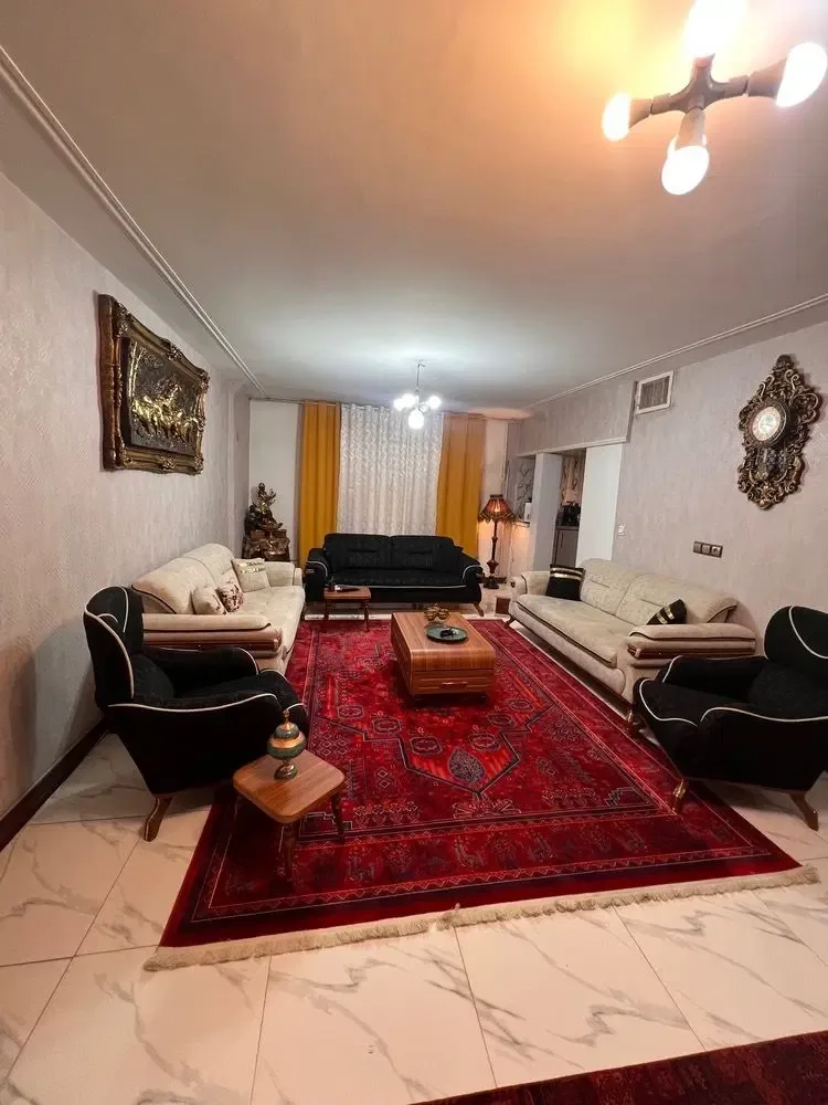 آپارتمان ۹۰ متری دوخوابه با آسانسور در خرمدشت