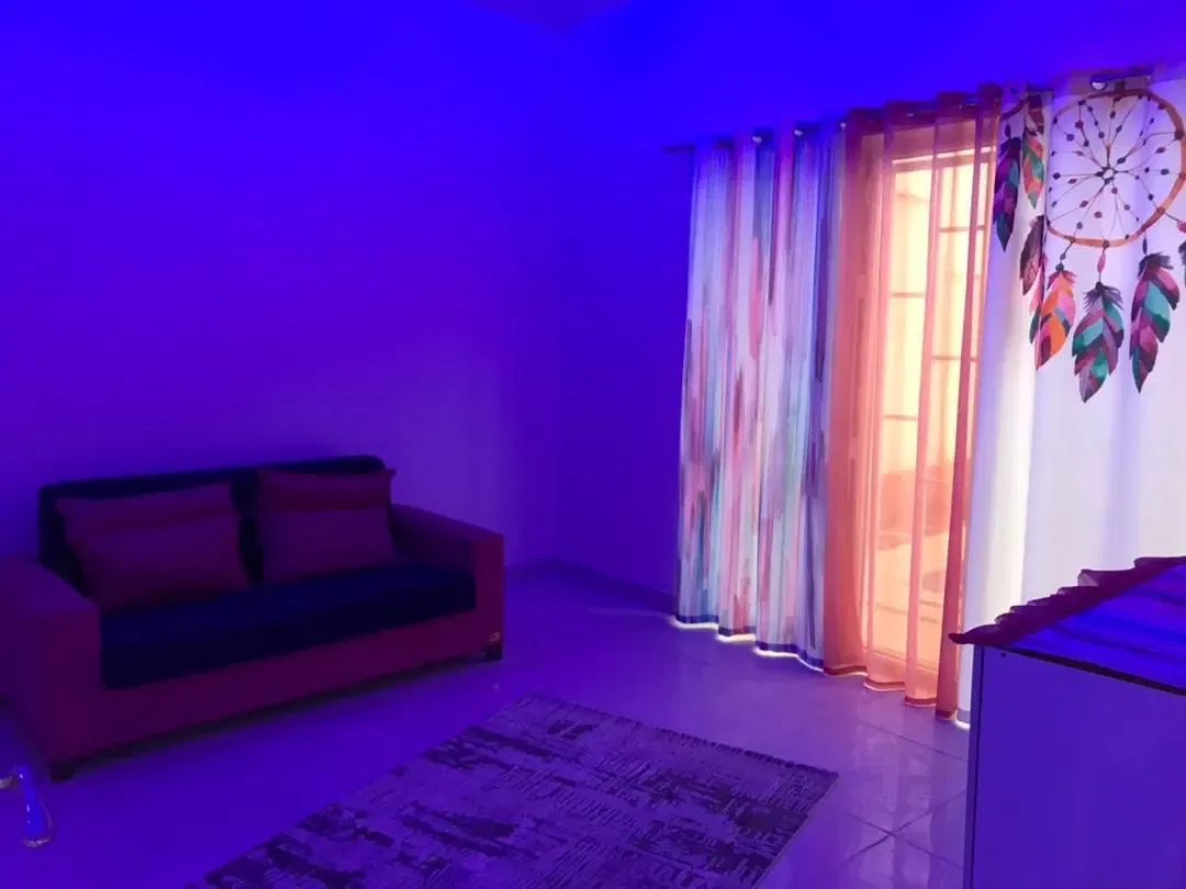 ویلای ۲۵۰ متری دوخوابه با استخر در سهیلیه