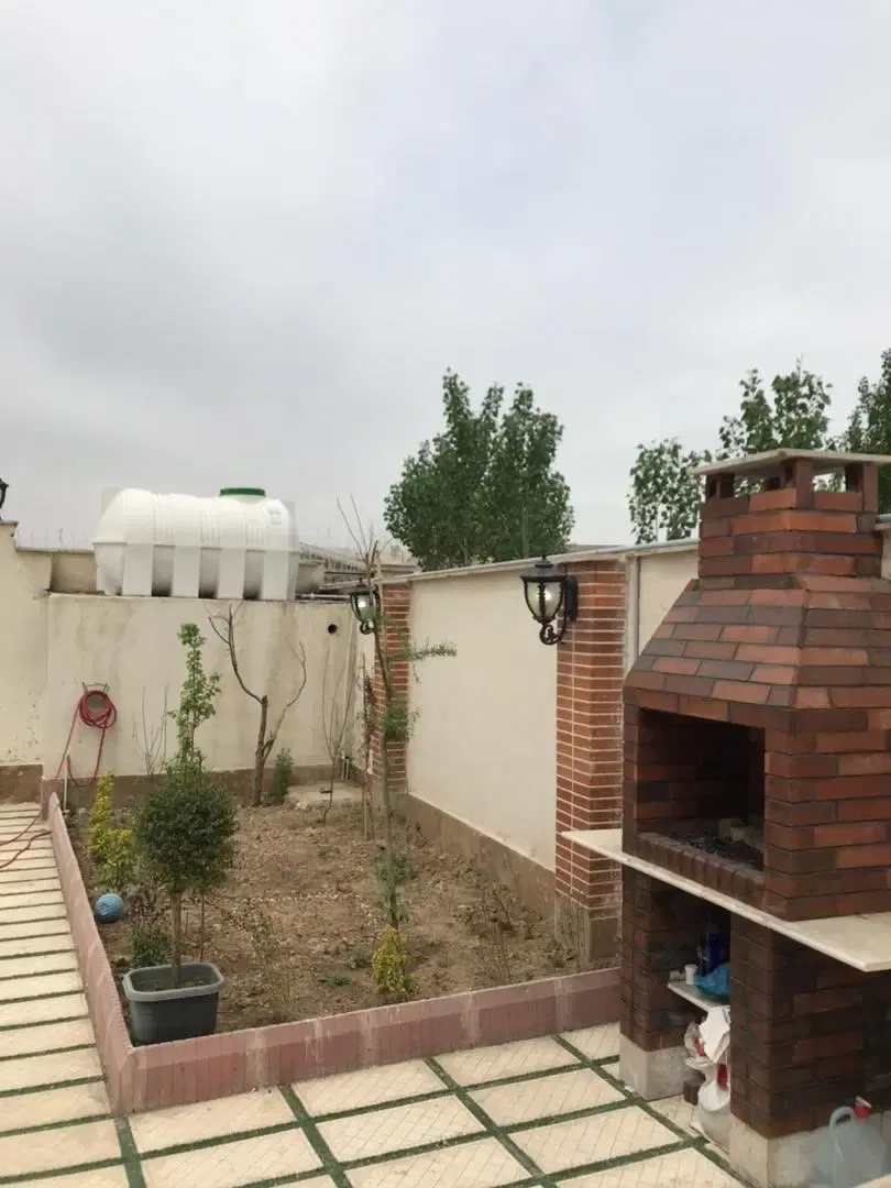 ویلای ۲۵۰ متری دوخوابه با استخر در سهیلیه