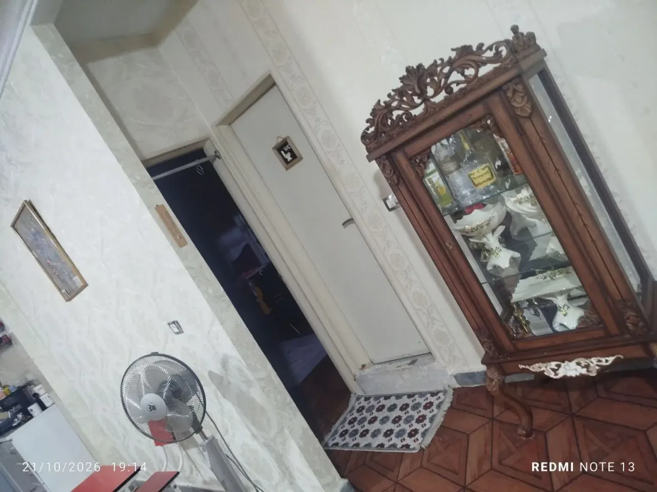 آپارتمان ۹۰ متری دوخوابه خرمدشت با پارکینگ و انباری