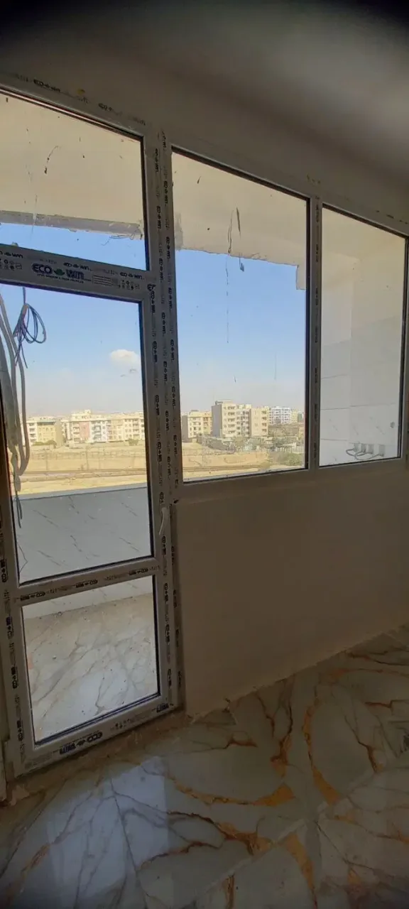 ۹۰ متری ۲ خواب، کلید نخورده با آسانسور در گلشهر