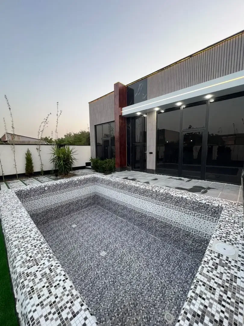 ویلای ۳۰۰ متری ۲ خوابه نوساز در کهریزک