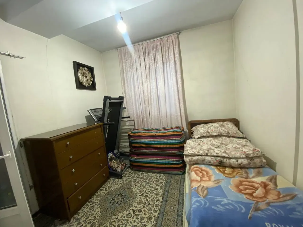 اجاره آپارتمان ۱۳۵ متری ۳ خواب با بالکن در گلشهر