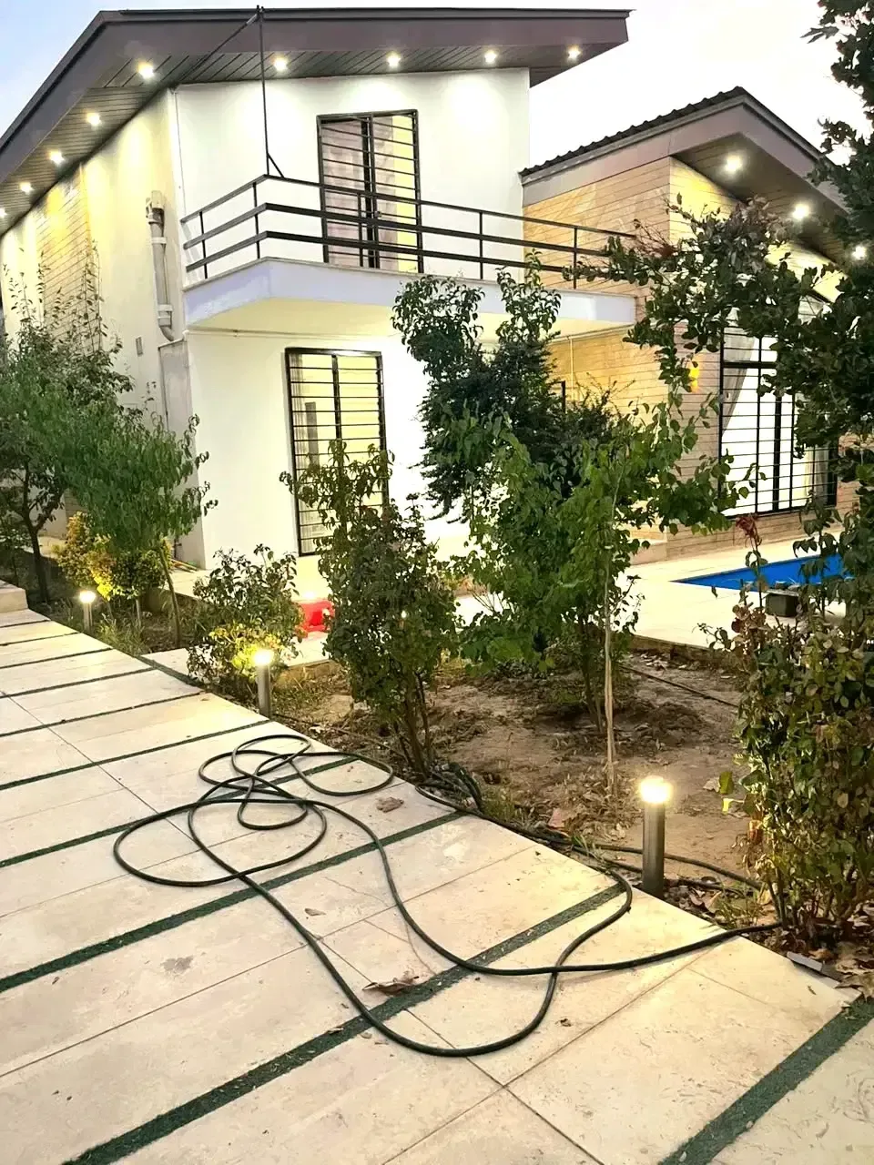 ۱۷۰ متر ویلای دوبلکس ۲ خوابه در سهیلیه زعفرانیه