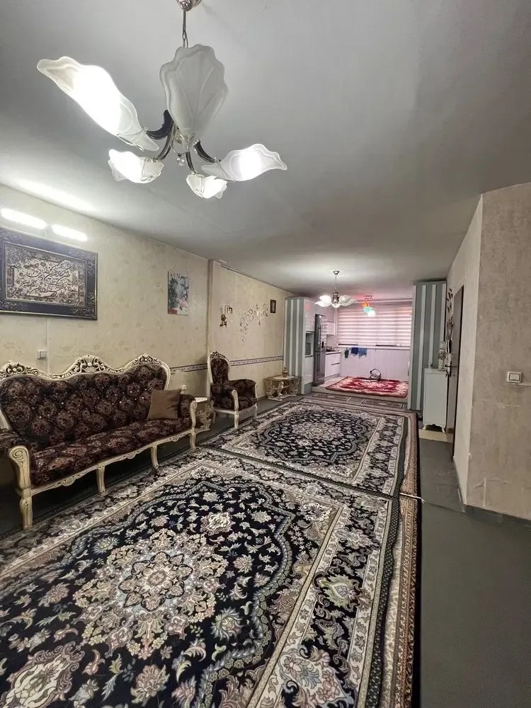 آپارتمان ۹۵ متری دوخوابه با انباری در خرمدشت